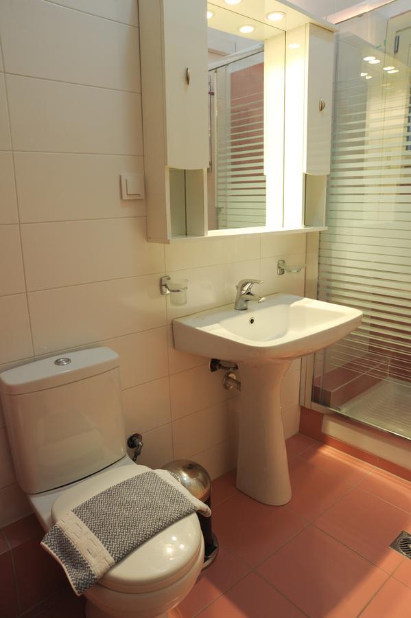 Spyrou Studios & Apartments Platanidia Luaran gambar
