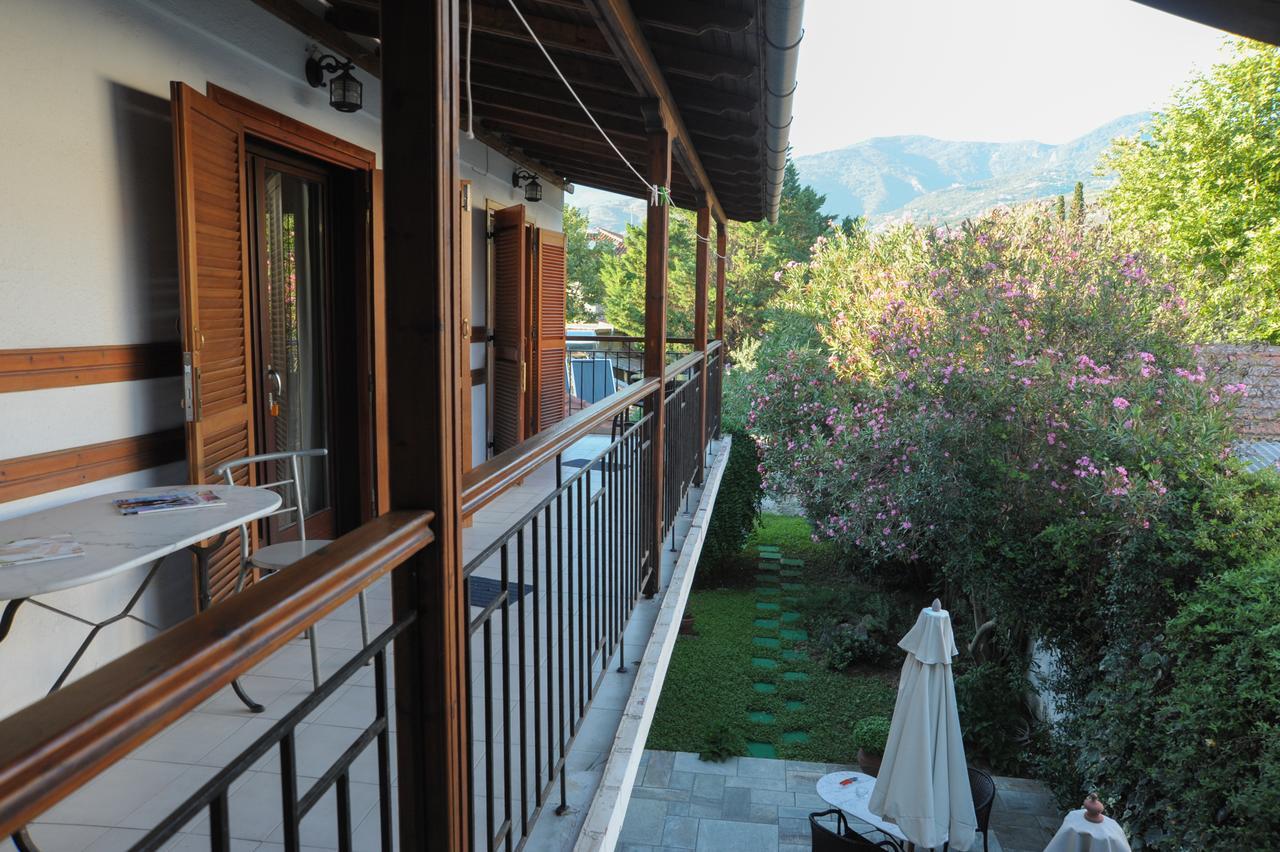 Spyrou Studios & Apartments Platanidia Luaran gambar