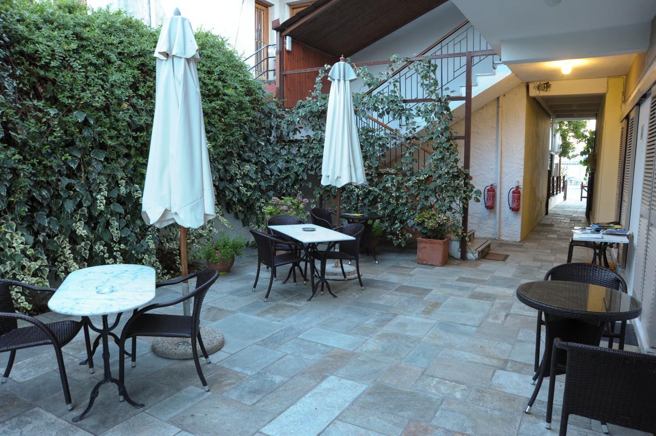 Spyrou Studios & Apartments Platanidia Luaran gambar